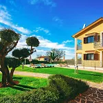 Silvia By Interhome